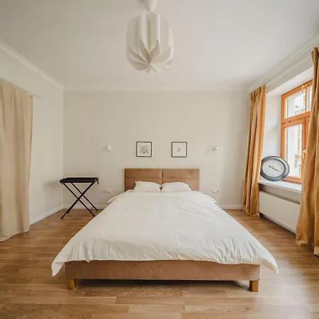 아파트 Designer Apartment, Free Parking *